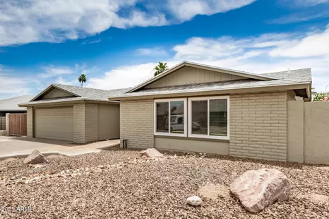 5101 E Toniko Dr, Phoenix, AZ 85044 photo 5