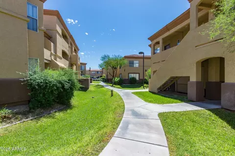 Exterior - 2134 E Broadway Rd #1046, Tempe, AZ 85282 photo 2 of 7