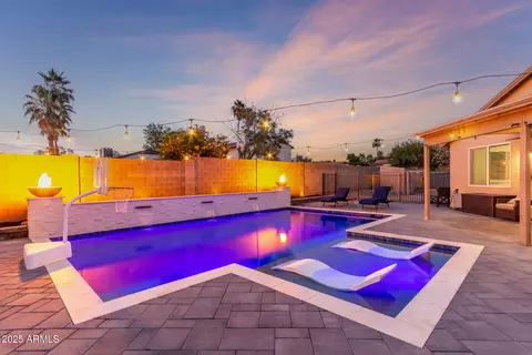 4446 W Kimberly Way, Glendale, AZ 85308