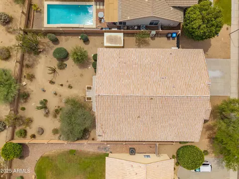 View/Area - 1029 E Ian Dr, Phoenix, AZ 85042 photo 2 of 2