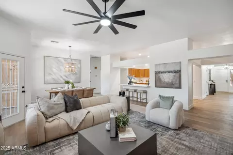 Living - 1029 E Ian Dr, Phoenix, AZ 85042 photo 1 of 2