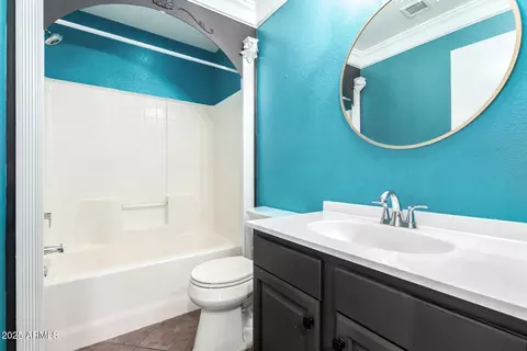Bath - 3913 E Derringer Way, Gilbert, AZ 85297 photo 5 of 5