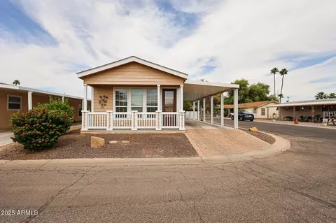 10960 N 67th Ave #103-2, Glendale, AZ 85304