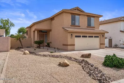 Exterior - 4323 E Dublin St, Gilbert, AZ 85295 photo 7 of 10