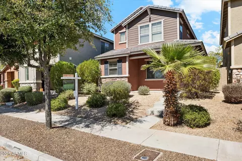 4380 E Renee Dr, Phoenix, AZ 85050 photo 2