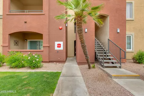 5401 E Van Buren St #1004, Phoenix, AZ 85008