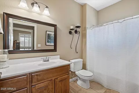 Bath - 11025 E Nichols Ave, Mesa, AZ 85209 photo 4 of 4