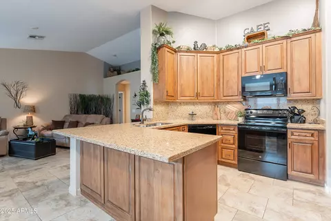 Kitchen - 490 W Encinas St, Gilbert, AZ 85233 photo 2 of 3