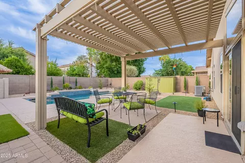 Exterior - 490 W Encinas St, Gilbert, AZ 85233 photo 3 of 7