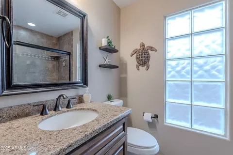 Bath - 490 W Encinas St, Gilbert, AZ 85233 photo 3 of 4