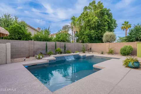 Exterior - 490 W Encinas St, Gilbert, AZ 85233 photo 4 of 7
