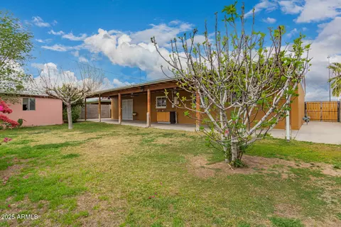 6837 W Camelback Rd, Phoenix, AZ 85033 photo 20
