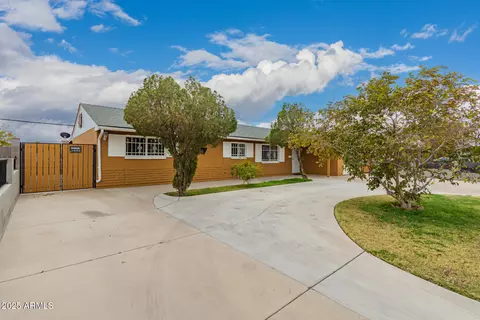 6837 W Camelback Rd, Phoenix, AZ 85033 photo 3