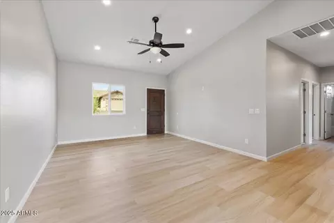 20025 E Lakeside Rd, Mayer, AZ 86333 photo 5
