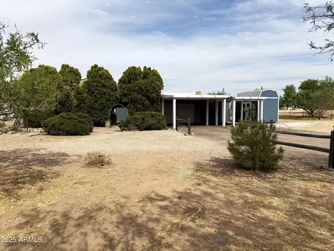 5355 S Santa Aurelia Ave, Sierra Vista, AZ 85650