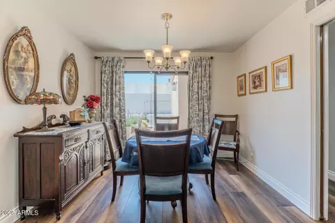 Dining - 2326 Evans Dr, Phoenix, AZ 85022 photo 2 of 2