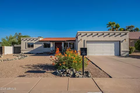 Exterior - 3133 E Claire Dr, Phoenix, AZ 85032 photo 2 of 26