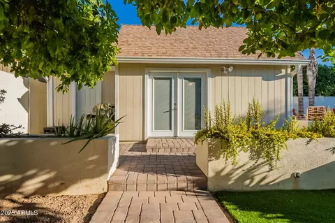 Exterior - 3133 E Claire Dr, Phoenix, AZ 85032 photo 14 of 26