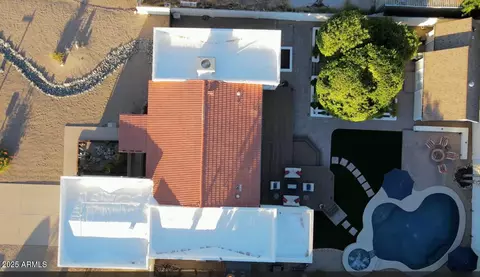 View/Area - 3133 E Claire Dr, Phoenix, AZ 85032 photo 1 of 3