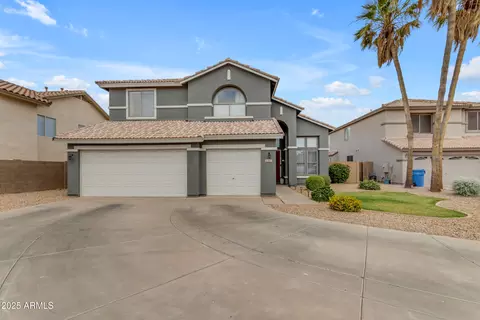 1405 S Honeysuckle Cir, Gilbert, AZ 85296