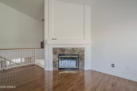 Living - 533 N Cobblestone St, Gilbert, AZ 85234 photo 11 of 12