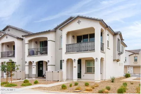 4063 E Amoroso Dr, Gilbert, AZ 85296