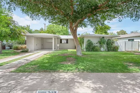 302 E Orange Dr, Phoenix, AZ 85012