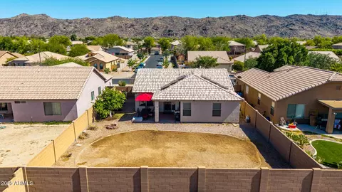 Exterior - 1634 E Harwell Rd, Phoenix, AZ 85042 photo 8 of 8