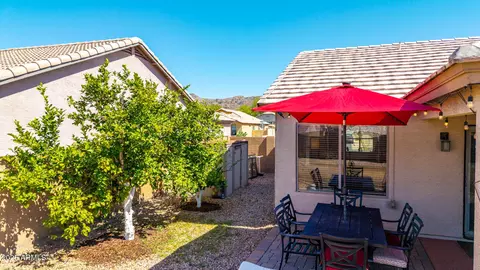 Exterior - 1634 E Harwell Rd, Phoenix, AZ 85042 photo 7 of 8