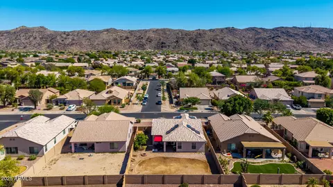 View/Area - 1634 E Harwell Rd, Phoenix, AZ 85042 photo 3 of 5