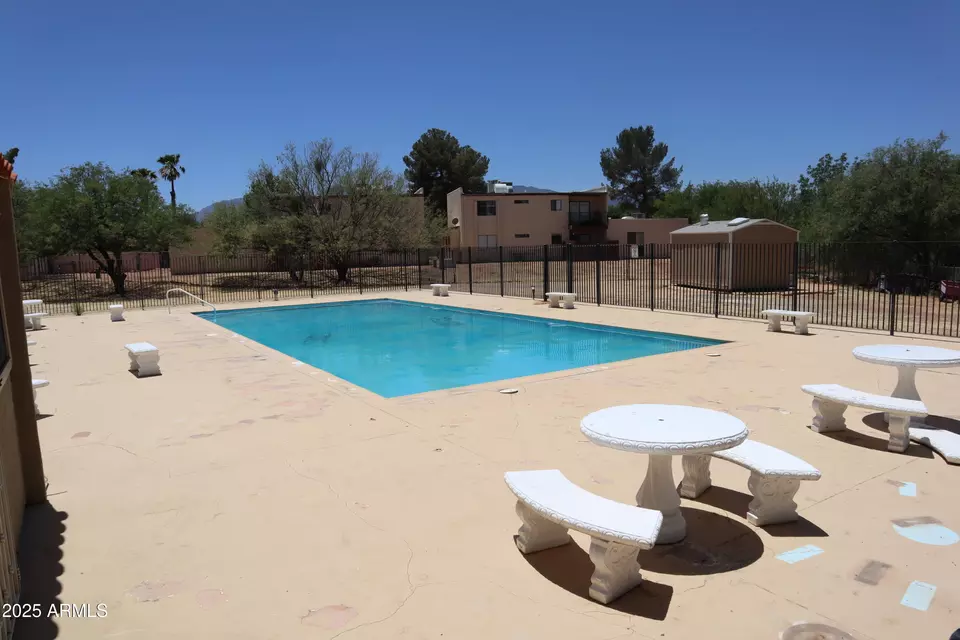 Exterior - 4431 Plaza Vis #C, Sierra Vista, AZ 85635 photo 4 of 7