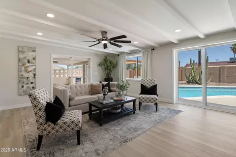 Living - 2802 E Mercer Ln, Phoenix, AZ 85028 photo 3 of 3