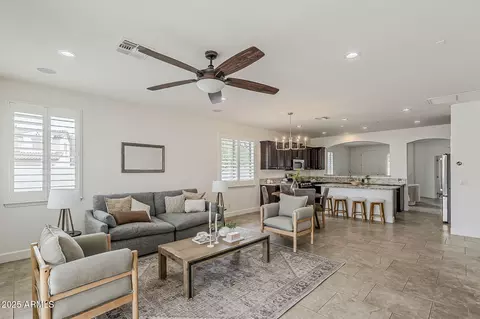 4067 S White Dr, Chandler, AZ 85249