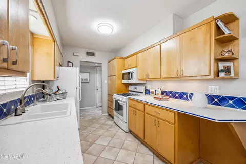 7307 N 17th Ave, Phoenix, AZ 85021 photo 14