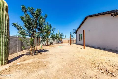Exterior - 5670 E Singletree St, Apache Junction, AZ 85119 photo 4 of 12