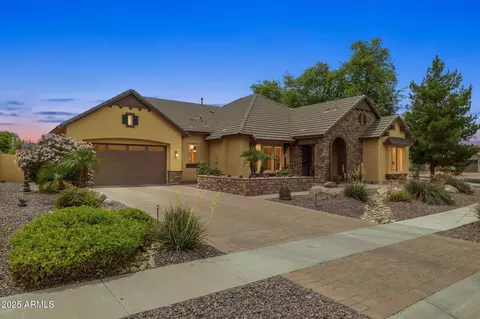 7587 W Quail Ave, Glendale, AZ 85308