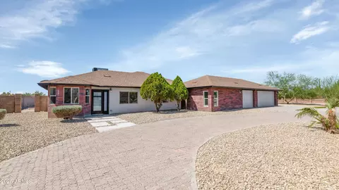 19401 W Flower St, Litchfield Park, AZ 85340