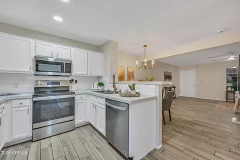 Kitchen - 5808 E Brown Rd #49, Mesa, AZ 85205 photo 2 of 3
