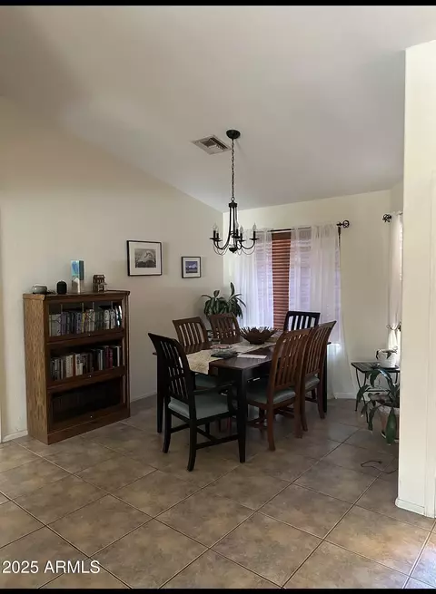 Dining - 14617 S 35th Pl, Phoenix, AZ 85044 photo 1 of 2