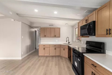 2158 N Gold Dr, Apache Junction, AZ 85120 photo 13