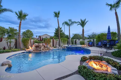 Exterior - 2991 E Fandango Dr, Gilbert, AZ 85298 photo 10 of 21