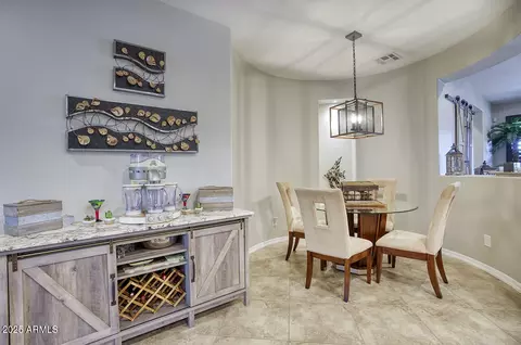 Dining - 2991 E Fandango Dr, Gilbert, AZ 85298 photo 2 of 2