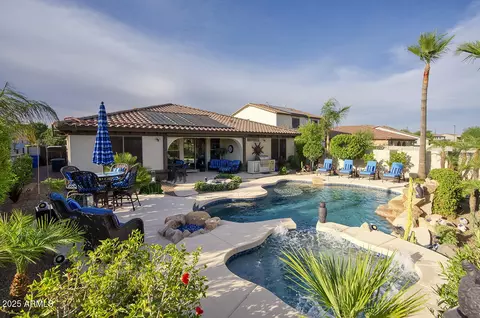 Exterior - 2991 E Fandango Dr, Gilbert, AZ 85298 photo 11 of 21