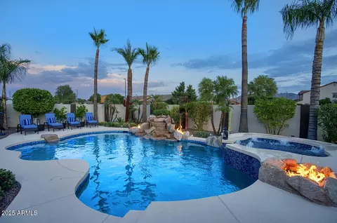 Exterior - 2991 E Fandango Dr, Gilbert, AZ 85298 photo 9 of 21