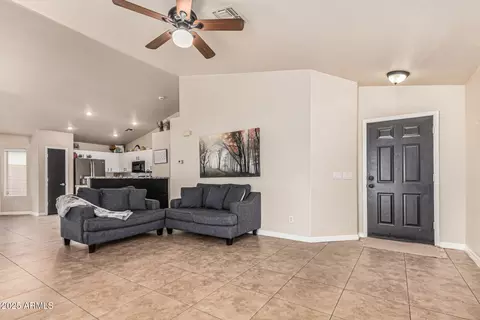 3703 S 73rd Dr, Phoenix, AZ 85043 photo 7