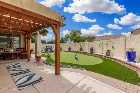 1912 S Colt Dr, Gilbert, AZ 85295 photo 15