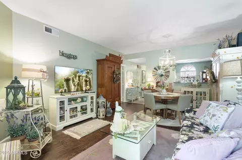 930 N Mesa Dr #1045, Mesa, AZ 85201