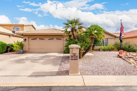 9529 E Arrowvale Dr, Sun Lakes, AZ 85248