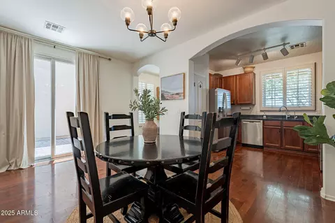 1086 S Nancy Ln, Gilbert, AZ 85296 photo 7