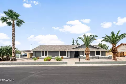 1408 N 62nd Pl, Mesa, AZ 85205
